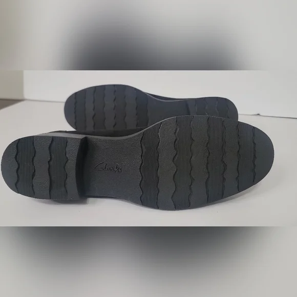 Clark's Suede Leather Loafers Women's Size 10 BNWOB Black Business Casual - Picture 3 of 7